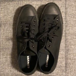 Black converse